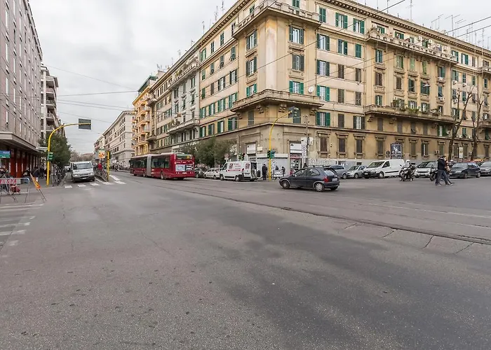 Hotel Domus Eugenia *
